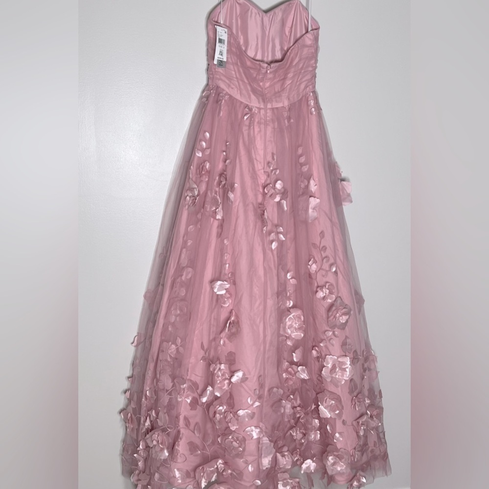 BCX Juniors' 3D Floral Ruched Strapless Gown, evening dress size 3 pink New - Picture 8 of 16